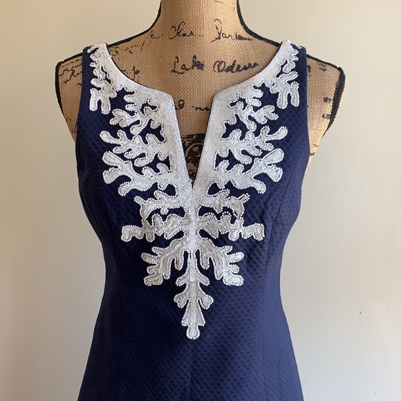 Lilly Pulitzer blue white jacquard sheath dress 2 - Picture 14 of 16